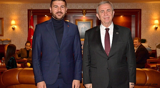 BAŞKAN GÜRBÜZ, BÜYÜKŞEHİR BELEDİYE BAŞKANI MANSUR YAVAŞ’I ZİYARET ETTİ