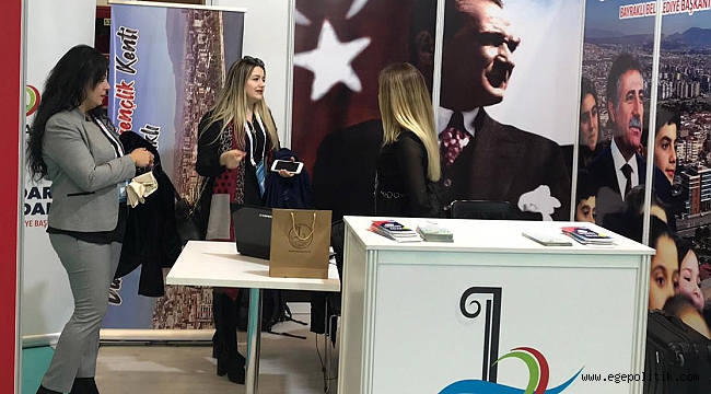 Bayraklı'nın projeleri Ankara'da tanıtıldı