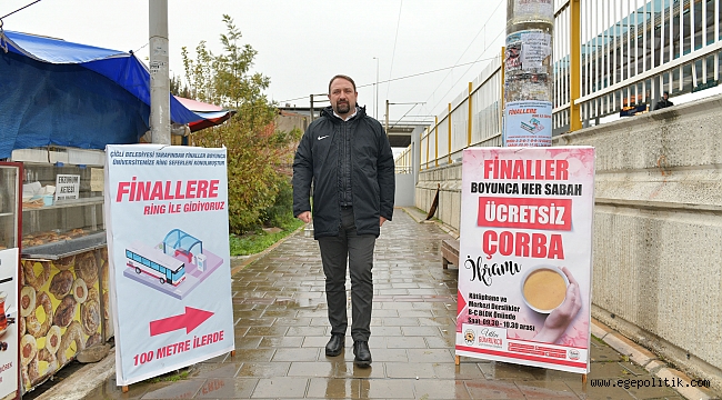 Çiğli Belediyesi soğuklarda üniversite öğrencilerinin yanında