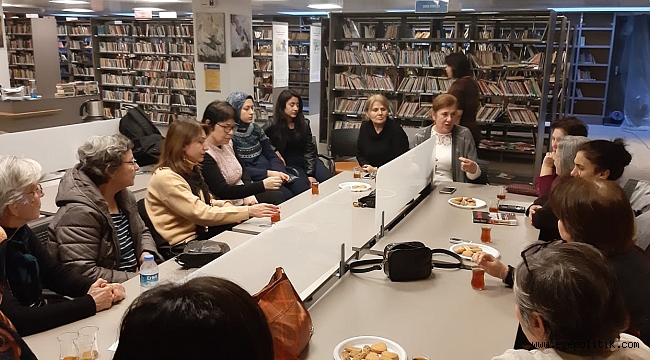 EFES SELÇUKLULAR KİTAP OKUYOR