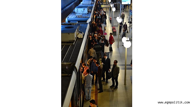 İzmir’de metro ve tramvay 2019’da 140 milyon yolcu taşıdı