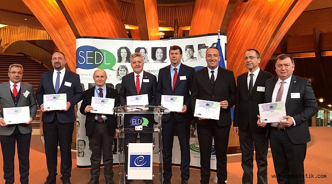 ÇİĞLİ'YE YILIN PARTNER ŞEHRİ ÖDÜLÜ