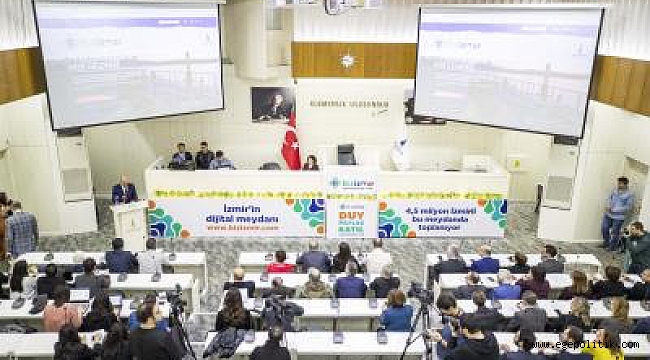İzmir’de dijital demokrasi dönemi başladı