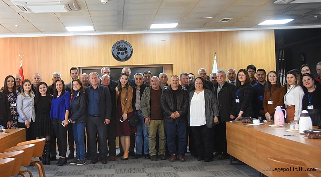 Kemalpaşa’da muhtarlarla “pozitif ayrımcılık” toplantısı