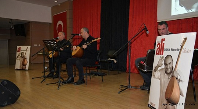 KIVIRCIK ALİ ÇİĞLİ’DE TÜRKÜLERLE ANILDI