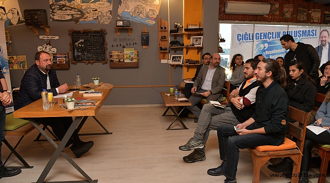 Başkan Gümrükçü Üniversite Öğrencileriyle Buluştu