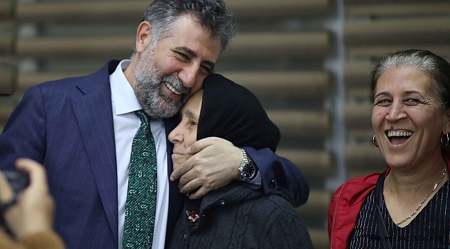 Başkan Sandal, Bayraklılı kadınlarla buluştu