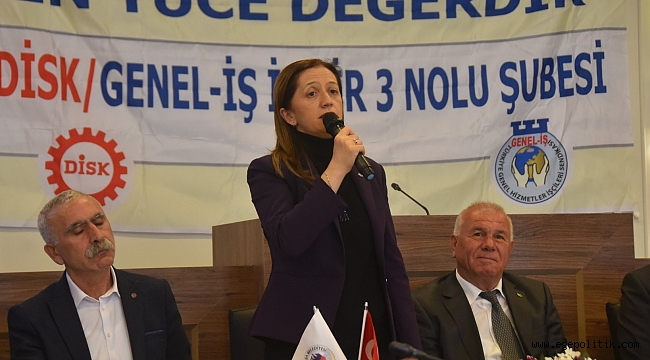 Kemalpaşa’da toplu iş sözleşmesi sevinci