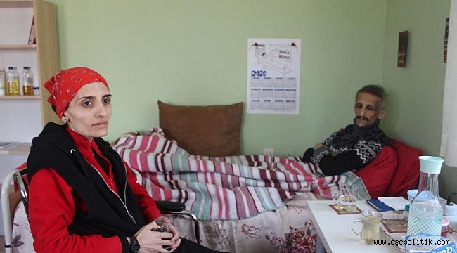 Ölüm orucundaki Grup Yorum üyelerinin evine baskın