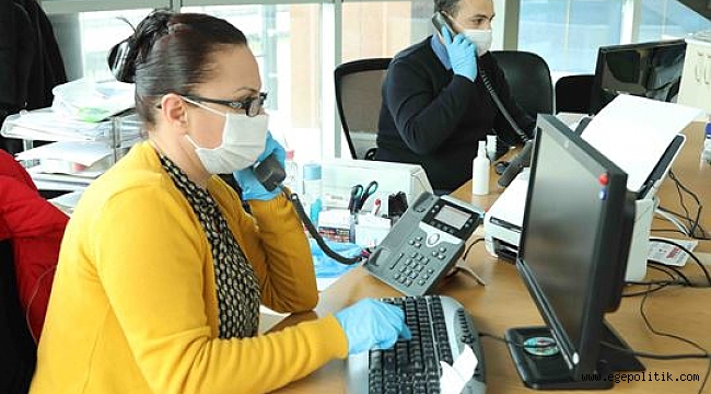 Bayraklı Belediyesi zor günlerde de vatandaşın yanında