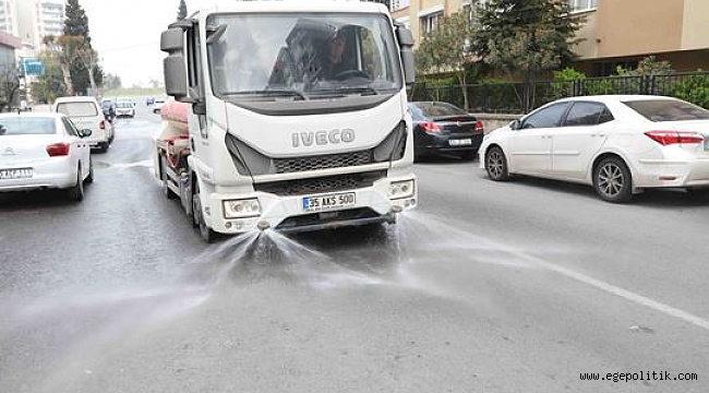 Bayraklı'da dezenfekte seferberliği sürüyor