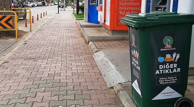 Ödemiş Belediyesi’nden maske ve eldivenler için özel atık kutusu