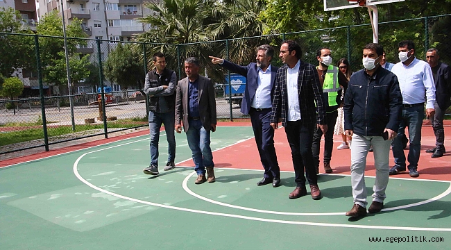 Bayraklı’nın spor alanları yenileniyor