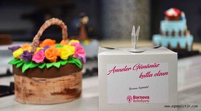 İduğ şehit annelerine elleriyle pasta yaptı