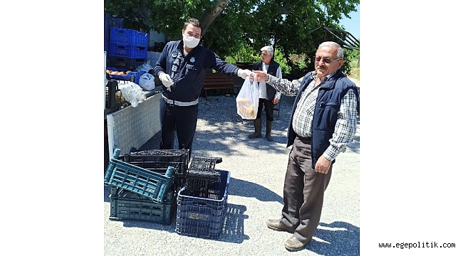 Karaburun Belediyesi' nin "Halk Manavı" vatandaşın hizmetinde