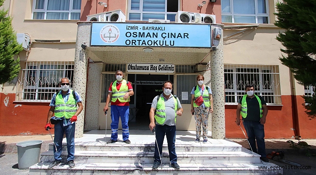 Bayraklı'da Okullar sınav öncesi dezenfekte edildi