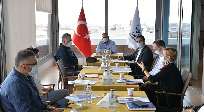 Çiğli'de Hastane Yöneticileri ile 'Normalleşme' Toplantısı