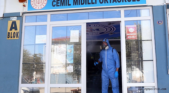 Karabağlar’da sınav merkezleri dezenfekte edildi