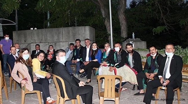 CHP’nin Hukukçu Milletvekili Av. Sevda Erdan Kılıç: “CHP milletvekilleri içeride, barolar dışarıda ‘çoklu baro’ya karşı çıktı”