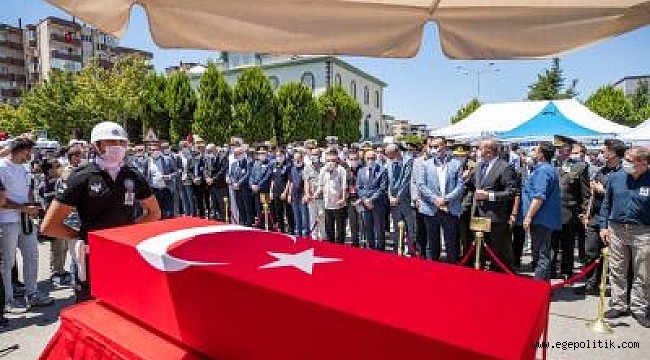 İzmir’in şehidine son görev