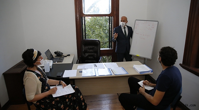 Konak Belediyesi'nden AB projesi yazana  danışmanlık desteği