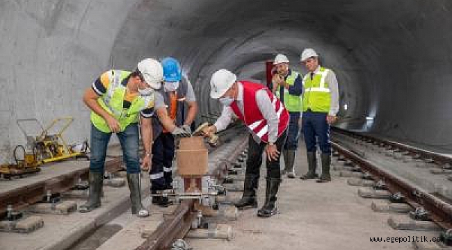 Raylara ilk kaynağı Başkan Soyer yaptı