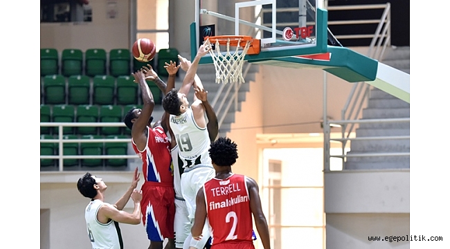 Bornova Belediyespor ikide iki yaptı