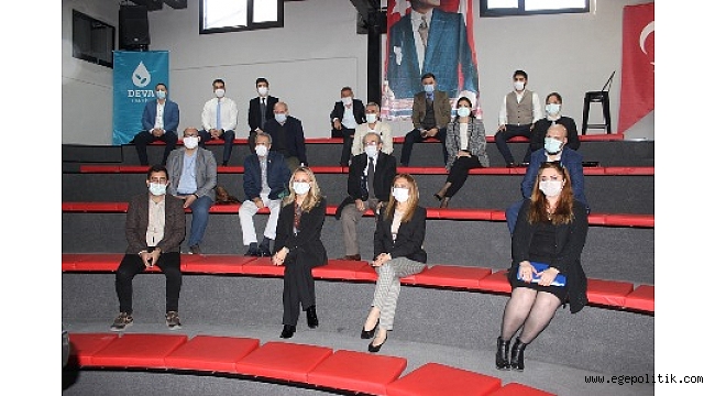 DEVA Partisi kadınları siyasete kazandırma iddiasıyla sahaya iniyor