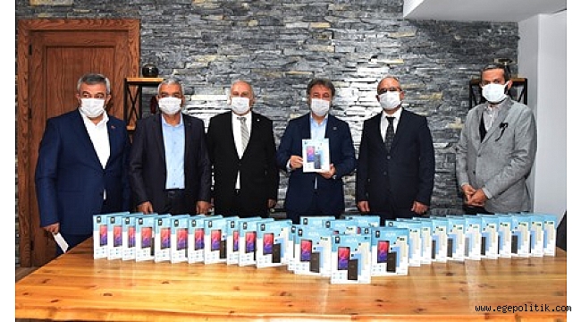 İduğ: Hedefimiz iş dünyasından 5 bin tablet