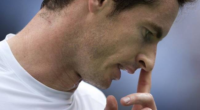 Uzmanlar uyarıyor: Pandemide burun karıştırmak neden tehlikeli?