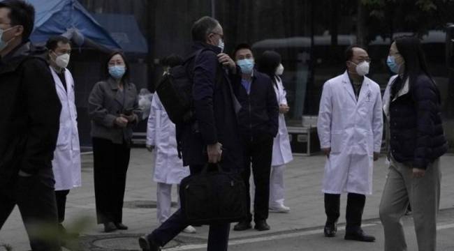 DSÖ heyeti Vuhan'daki deniz ürünleri pazarında inceleme yaptı