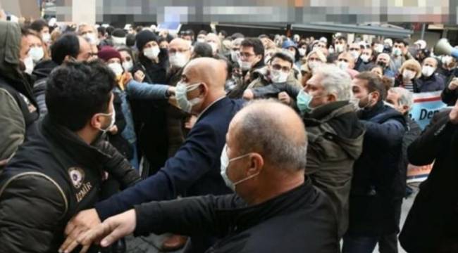 İzmir Barosu'ndan 'çıplak arama' açıklaması: Suç duyurusunda bulunuldu