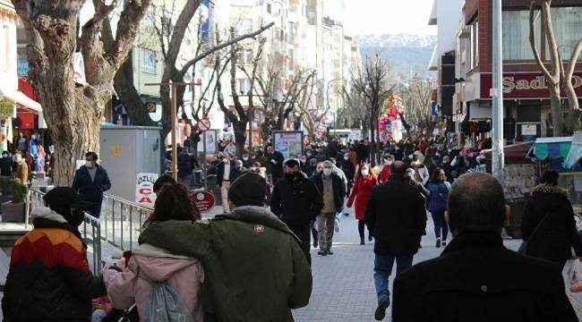 'Riskli il sayısı 9’dan 12’ye çıktı, normalleşme için çok erken'