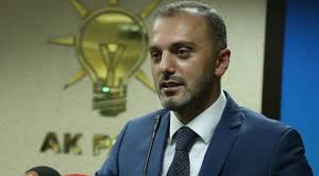 AKP'de 52 il, 715 ilçe başkanı değiştirildi