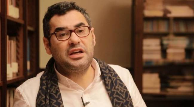 Enver Aysever&#039;e Twitter gözaltısı