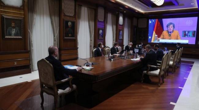Erdoğan Merkel ile görüştü