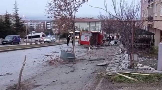 İtfaiye aracı işçi servisi ile çarpıştı: 1 ölü, 11 yaralı