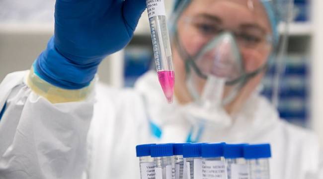Covid-19 'antikor kokteyli' ilacının yüzde 81 koruyucu olduğu bildirildi