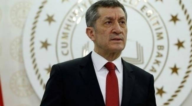 Milli Eğitim Bakanı Selçuk'tan sınavların ertelenmesine ilişkin açıklama