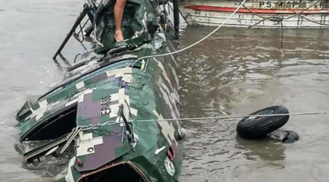 Peru'da askeri helikopter düştü: 5 ölü