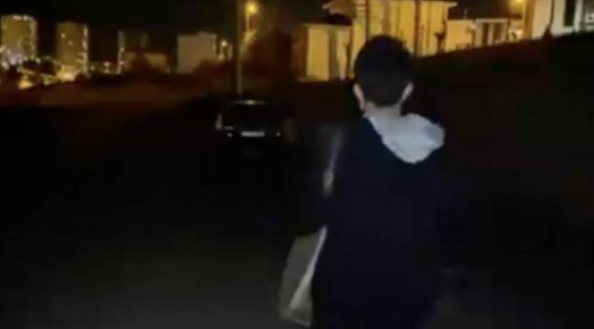 Polis '128 milyar dolar nerede?' diye soran davulcuyu arıyor: 'Benziyorsunuz' işlemi...