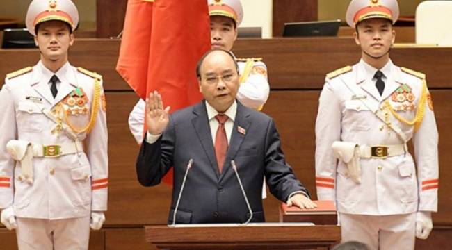 Vietnam'da ilk defa bir başbakan cumhurbaşkanlığına seçildi