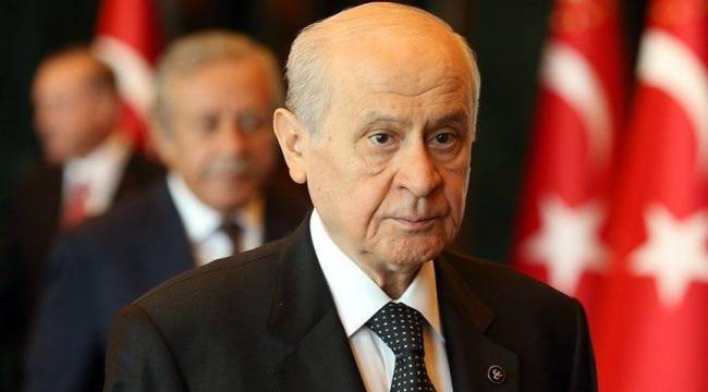 Bahçeli açıkladı: MHP'den 100 maddelik yeni anayasa önerisi