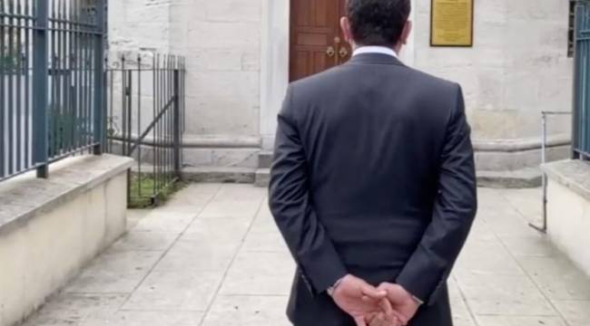 İmamoğlu&#039;na &#039;türbede elleri arkasına bağlı şekilde gezinmek&#039; soruşturması