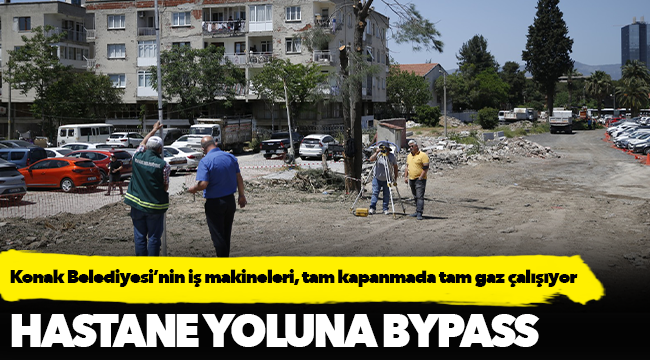 Konak Belediyesi’nin iş makineleri, tam kapanmada tam gaz çalışıyor