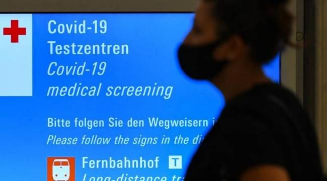 Almanya Türkiye'nin 'çok yüksek riskli' statüsünü 'riskli' olarak güncelledi