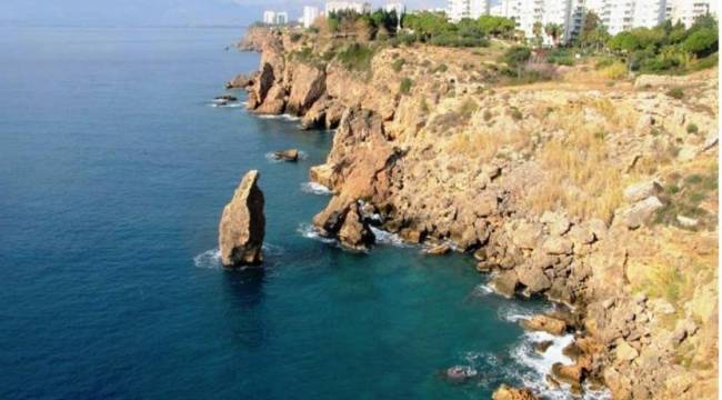 Antalya’da falezlere 15 kat, 60 metrelik imar izni yargıya taşındı!