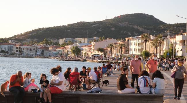 Foça'dan ayrılmak istemediler!