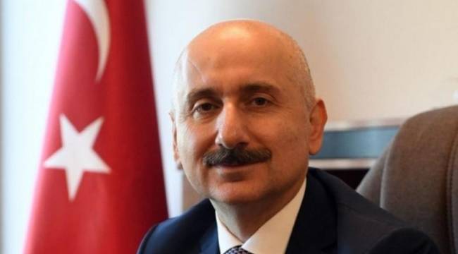 Karaismailoğlu, "Kanal İstanbul, Marmara’daki deniz salyasını bitirecek"
