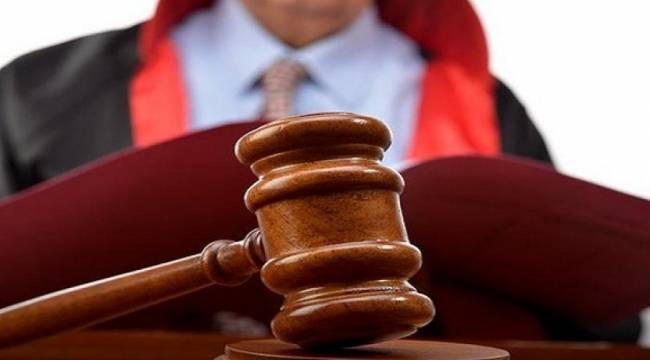 &#039;Mafya ile yakın olan siyasetçiler daha az ceza alıyor&#039; diyerek karşı oy kullanan hakim şimdi de açığa alındı